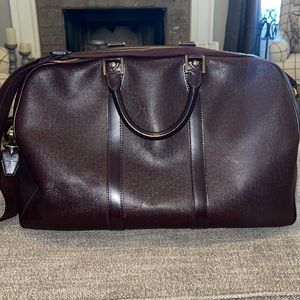 Louis Vuitton Taiga Kendall Luggage Bag